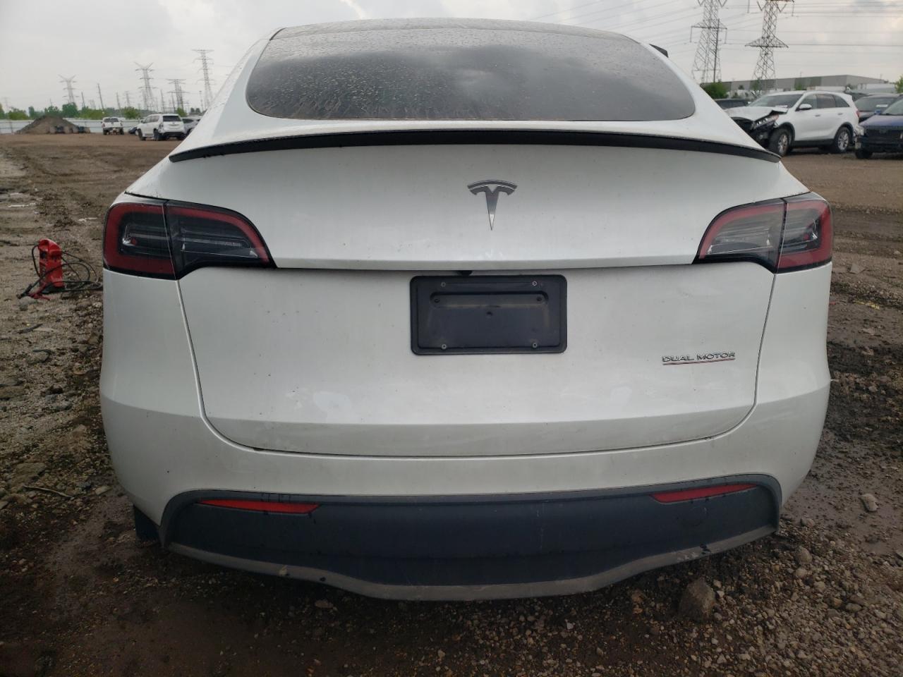 2023 TESLA MODEL Y  VIN:7SAYGDEF9PF702335