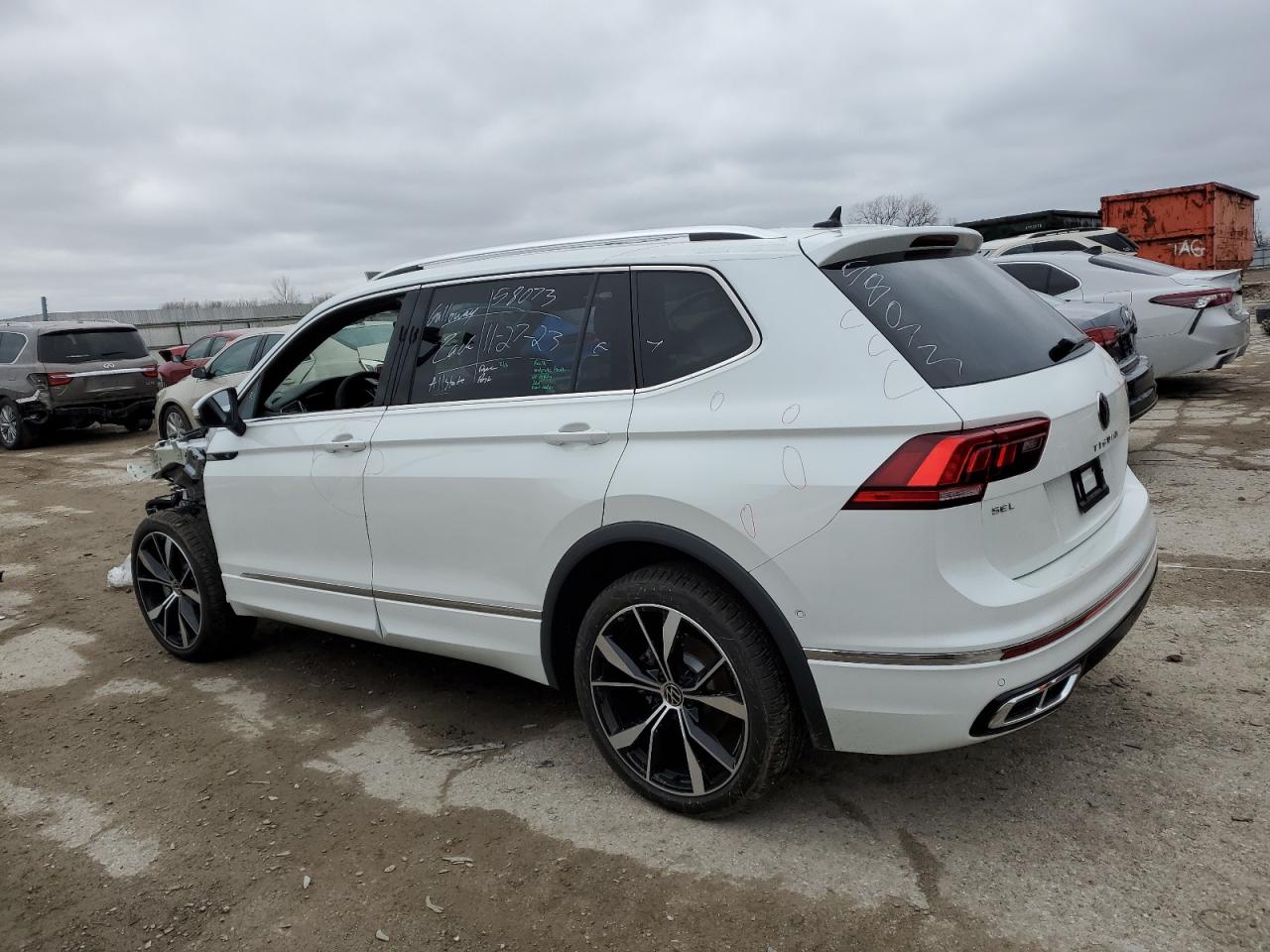 2023 VOLKSWAGEN TIGUAN SEL R-LINE BLACK VIN:3VV4B7AX4PM120246