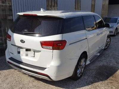 2017 Kia Carnival VIN:
