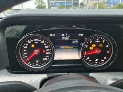 2018 Mercedes-Benz E 200 WDDZF4CB1JA412858 VIN:WDDZF4CB1JA412858