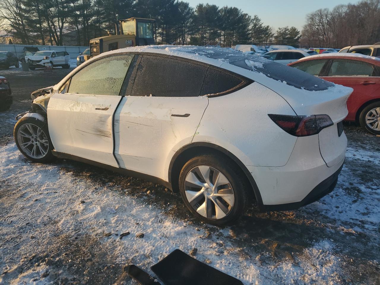 2023 TESLA MODEL Y  VIN:7SAYGDEE2PA121358