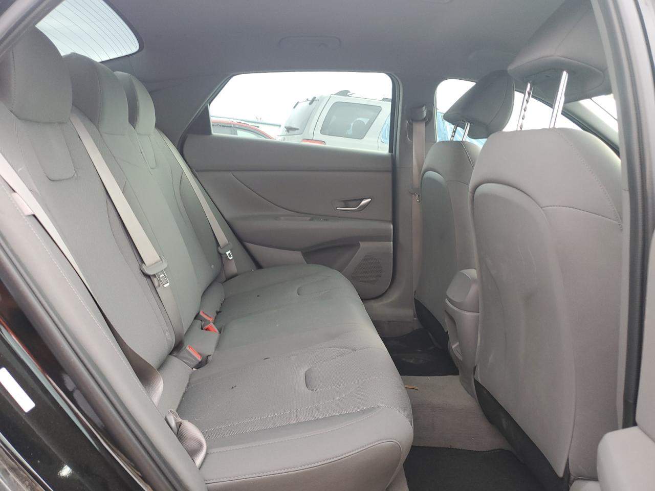 2024 HYUNDAI ELANTRA SE VIN:KMHLL4DG4RU850833