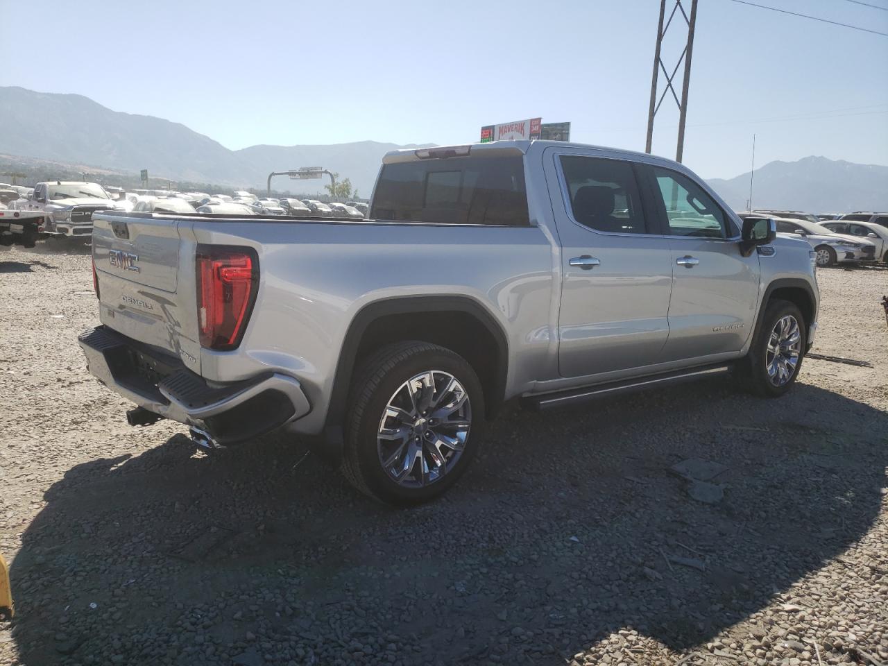 2022 GMC SIERRA K1500 DENALI VIN:1GTUUGEL9NZ542072