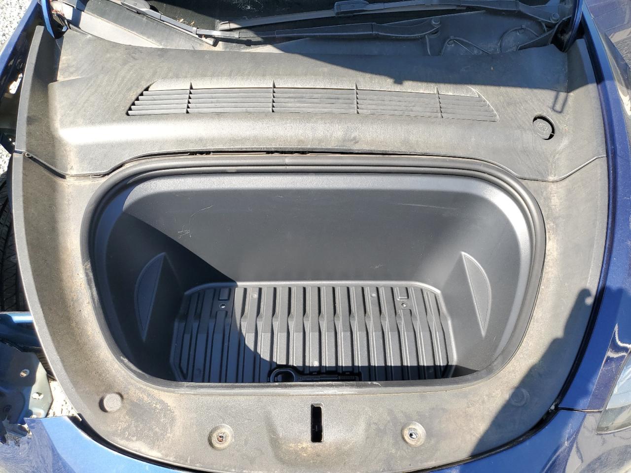 2022 TESLA MODEL Y  VIN:7SAYGDEE3NF435620