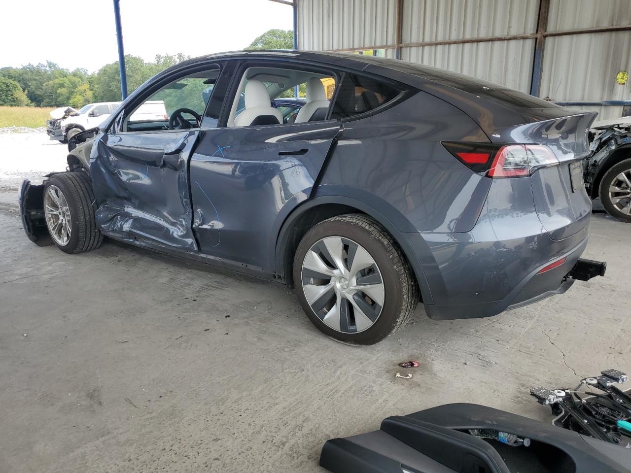 2023 TESLA MODEL Y  VIN:7SAYGDEE3PF611553