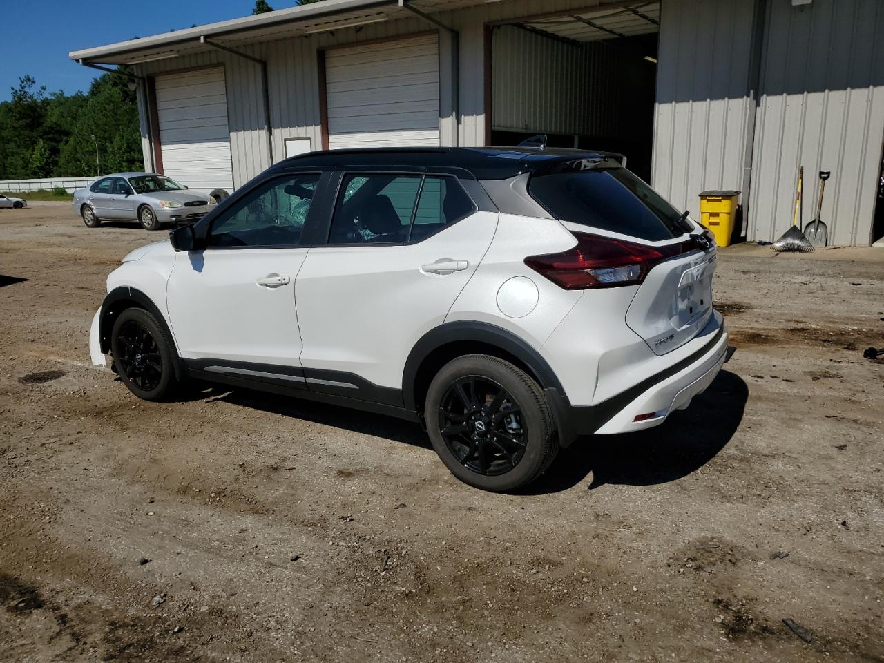 2023 NISSAN KICKS SR VIN:3N1CP5DV3PL566827