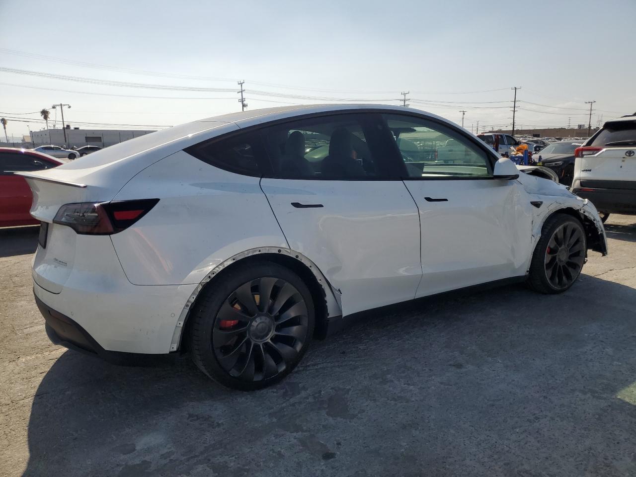 2022 TESLA MODEL Y  VIN:7SAYGDEF1NF391111