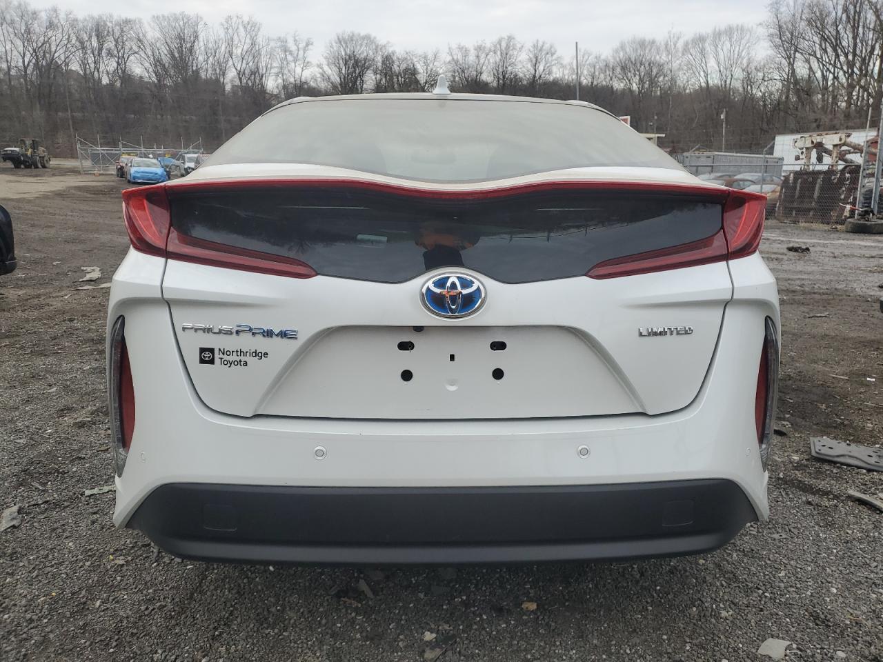 2022 TOYOTA PRIUS PRIME LE VIN:JTDKAMFP9N3228182