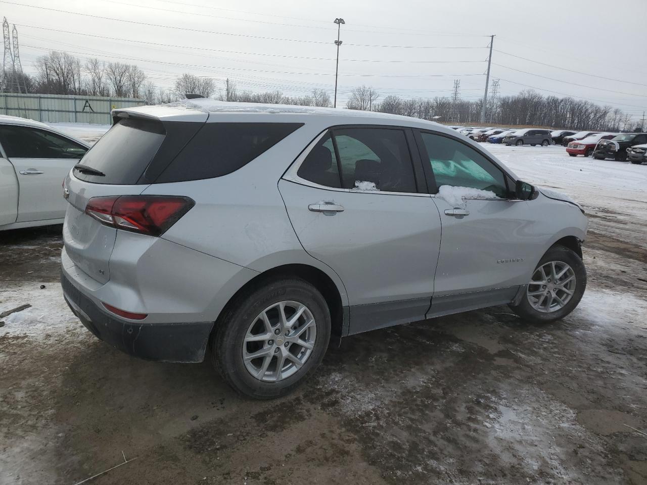 2022 CHEVROLET EQUINOX LT VIN:3GNAXKEV2NL180177