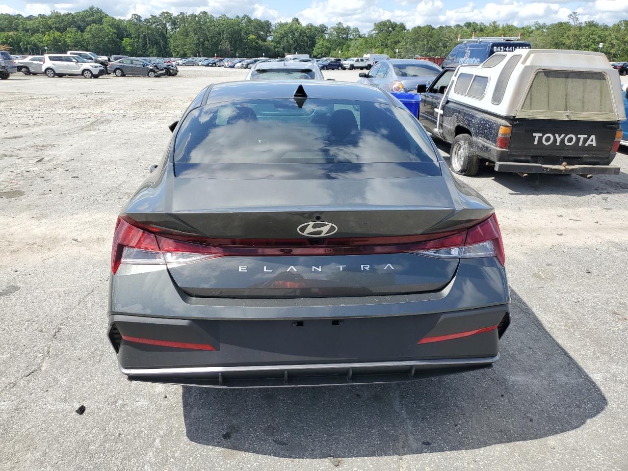 2024 HYUNDAI ELANTRA SEL VIN:KMHLM4DG2RU683482