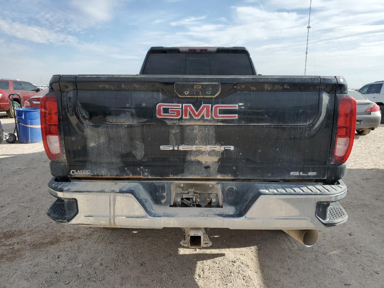 2022 GMC SIERRA K2500 SLE VIN:1GT49MEY5NF100063