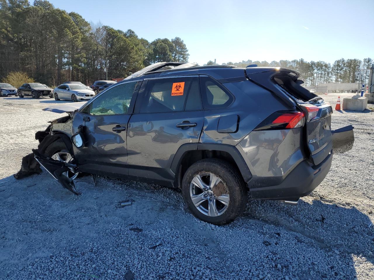 2022 TOYOTA RAV4 XLE VIN:2T3W1RFV0NC187078