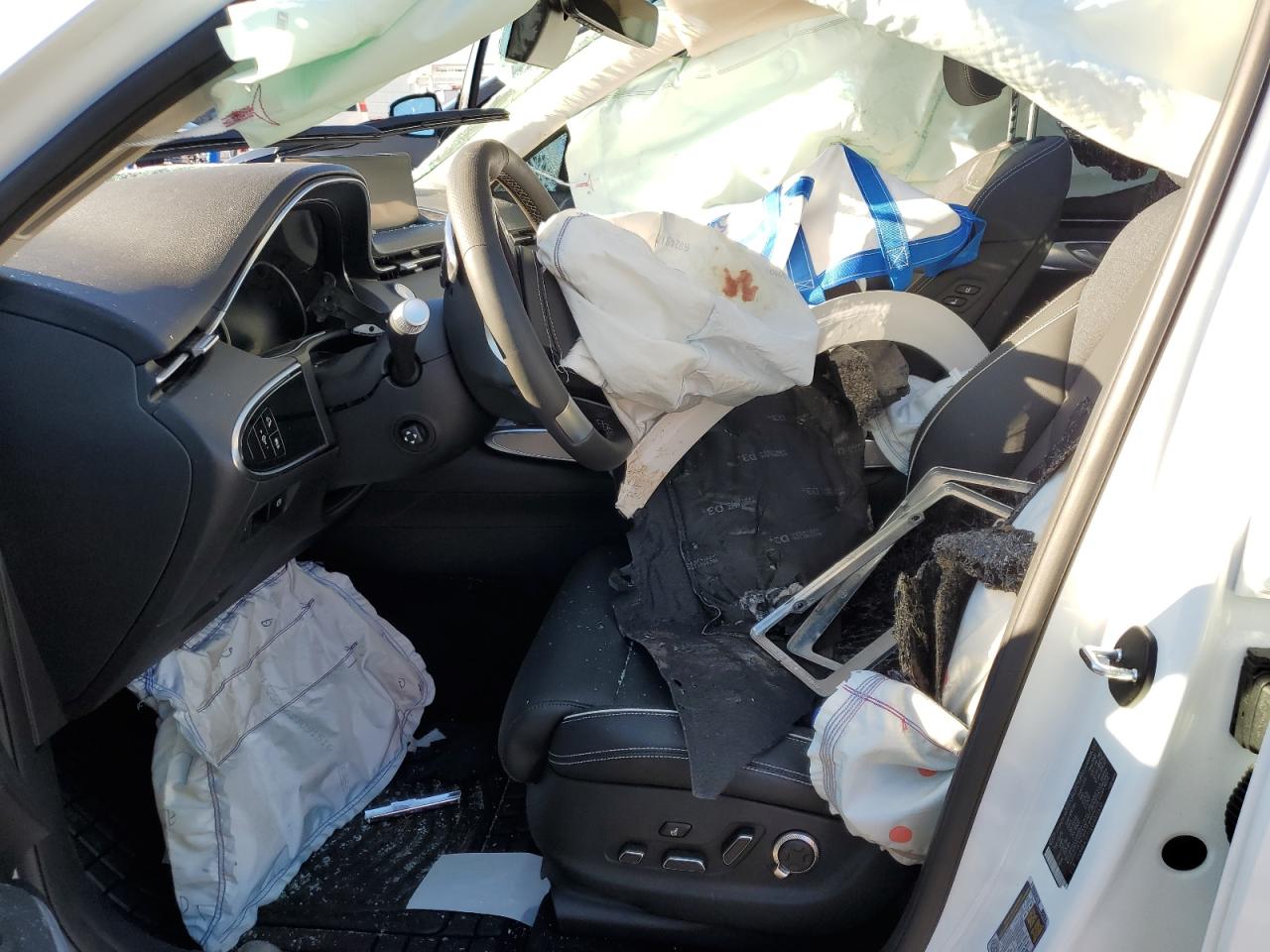 2024 GENESIS GV70 ADVANCED VIN:5NMMCET1XRH003530