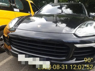 2015 Porsche Cayenne VIN: