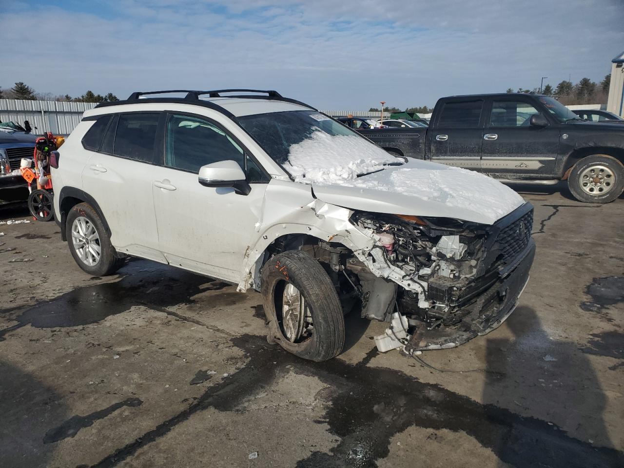 2024 TOYOTA COROLLA CROSS LE VIN:7MUCAABG0RV092477