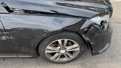 2015 Mercedes-Benz E 220 VIN: