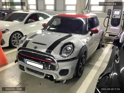 2021 MINI Cooper WMWXY9101M2N84698 VIN:WMWXY9101M2N84698