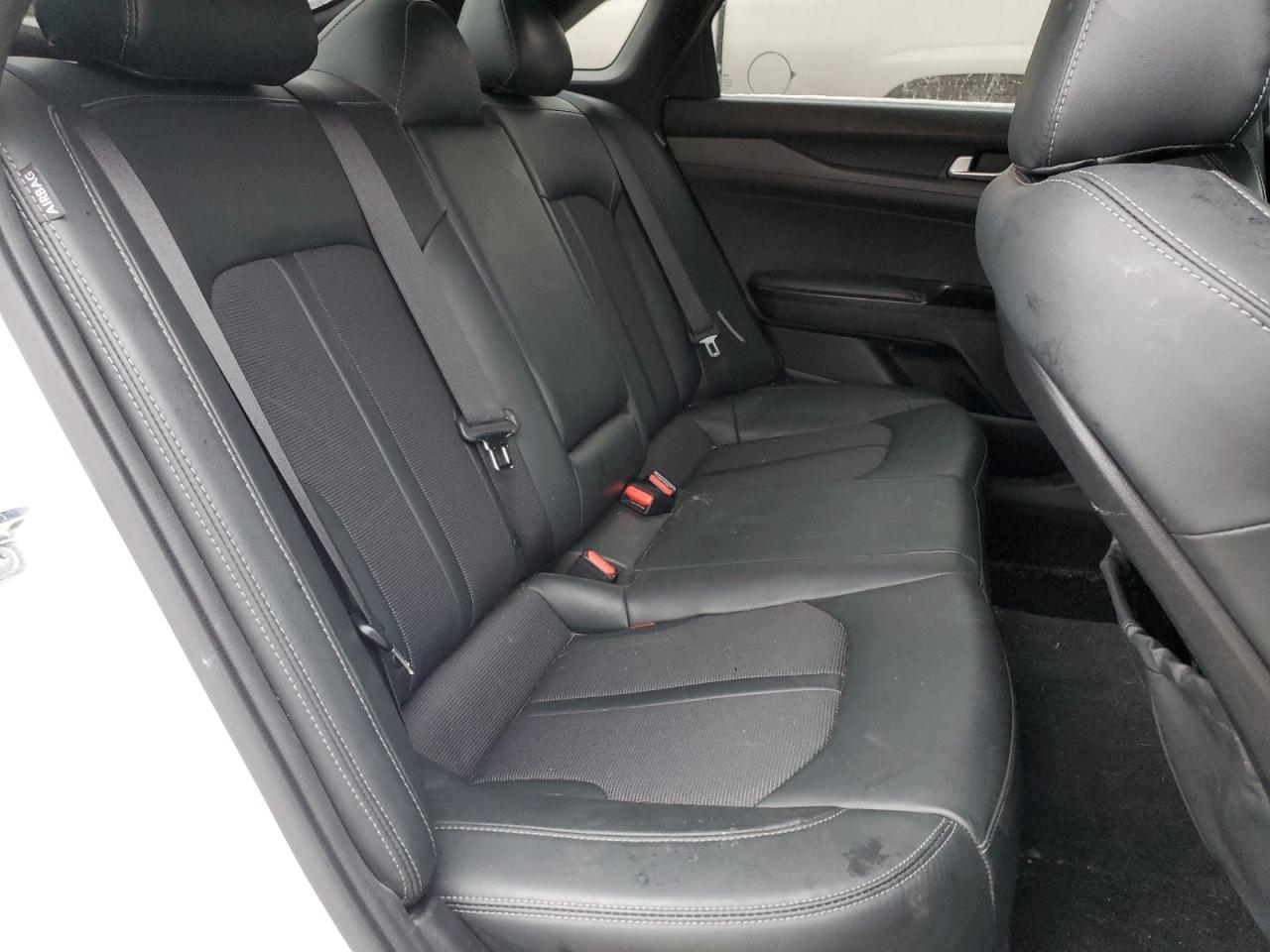 2022 KIA K5 GT LINE VIN:WAUBGAFC9CN006623