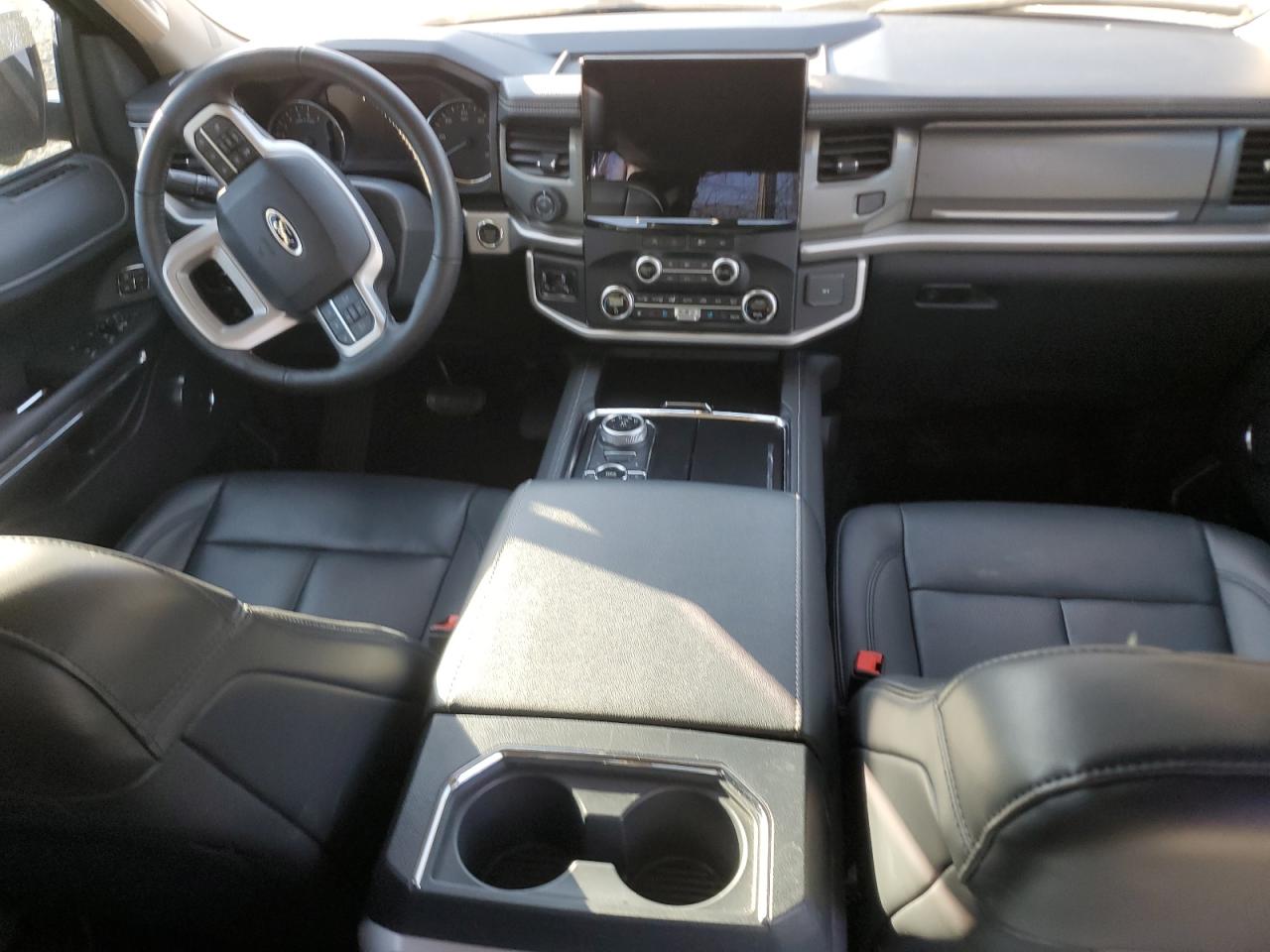 2023 FORD EXPEDITION XLT VIN:1FMJU1J86PEA13220