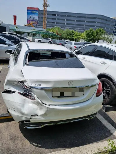 2015 Mercedes-Benz C 200 WDDWF4CB1GF219964 VIN:WDDWF4CB1GF219964