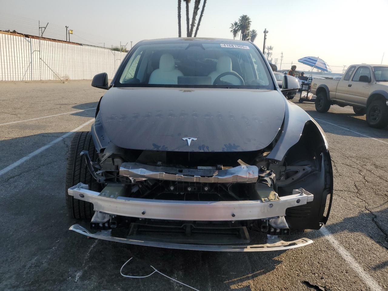 2024 TESLA MODEL Y  VIN:7SAYGDEE1RF079397