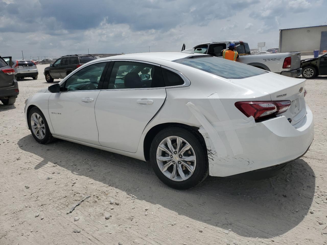 2022 CHEVROLET MALIBU LT VIN:1G1ZD5ST8NF116818