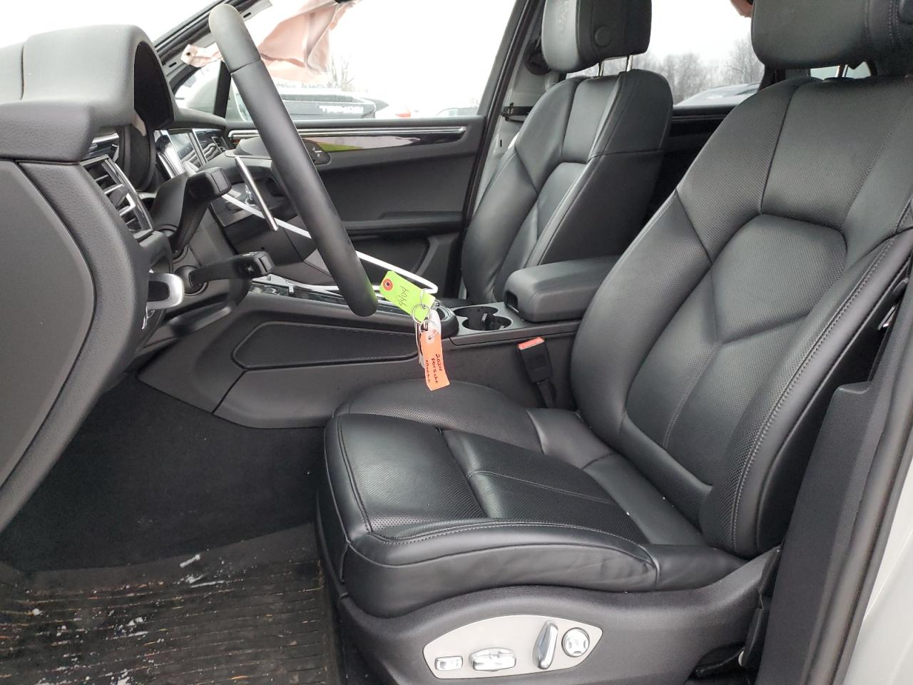 2024 PORSCHE MACAN BASE VIN:WP1AA2A50RLB08474