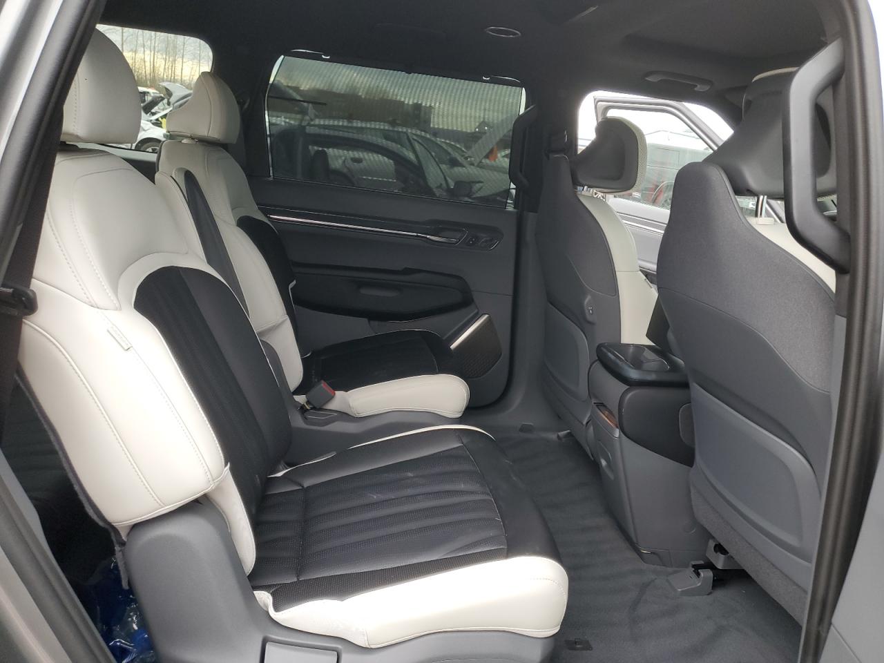 2024 KIA EV9 GT LINE VIN:KNDAEFS56R6045102