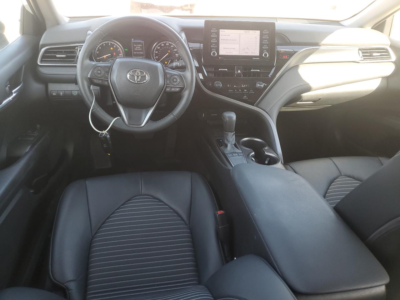 2022 TOYOTA CAMRY SE VIN:4T1T11AK5NU066586