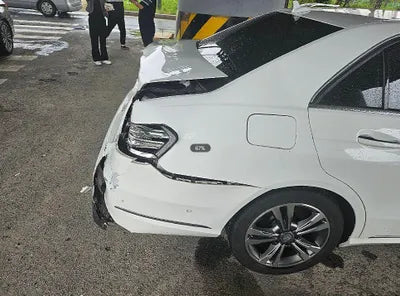 2016 Mercedes-Benz E 220 VIN: