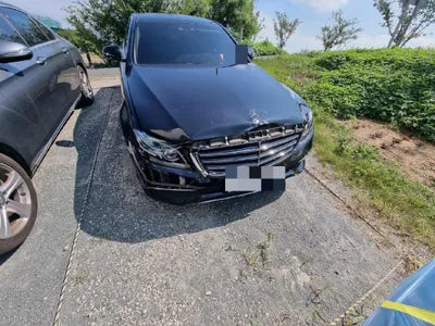 2017 Mercedes-Benz E 300 043KMWDDZF4KB4HA2 VIN:043KMWDDZF4KB4HA2