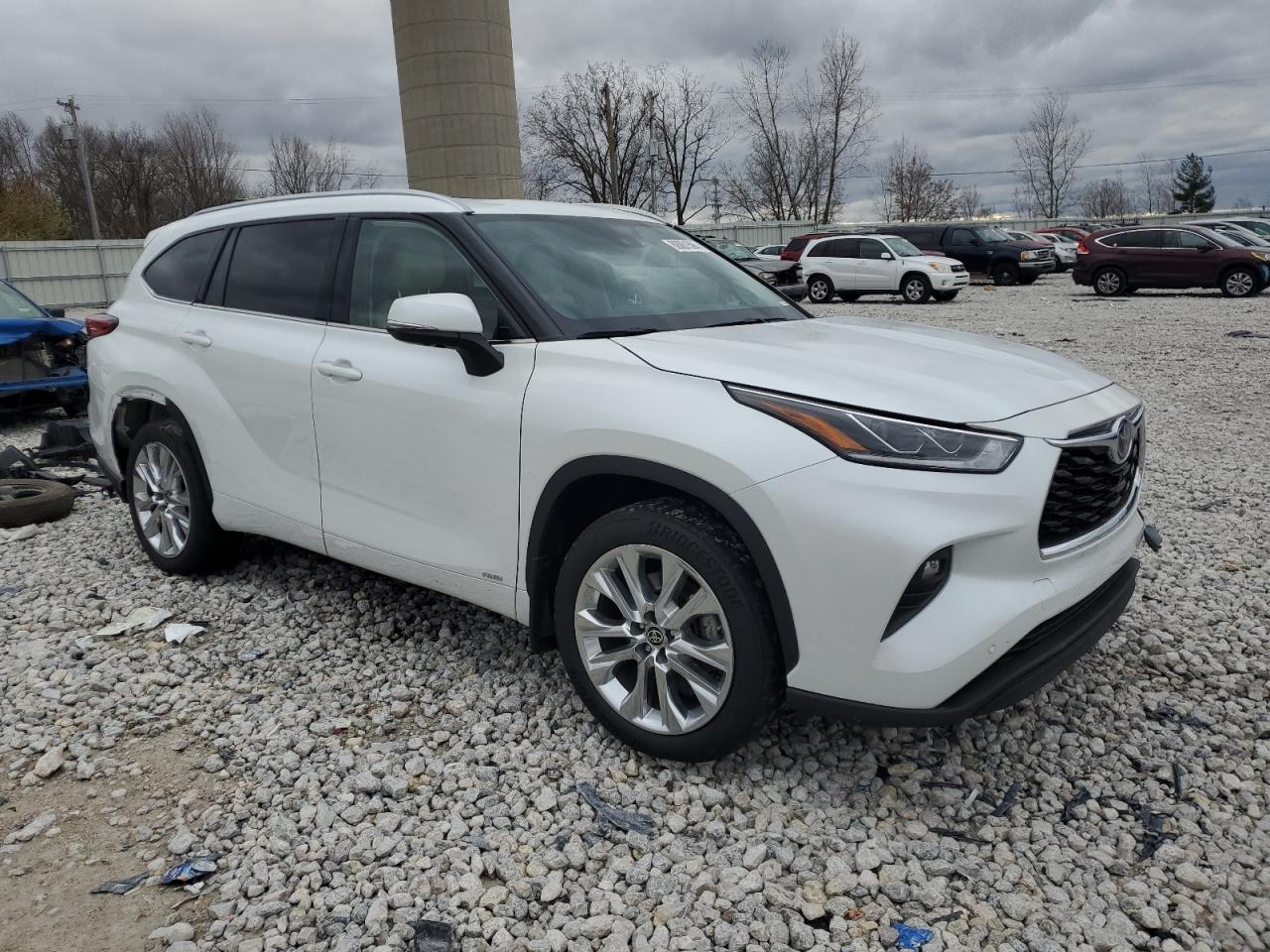 2022 TOYOTA HIGHLANDER HYBRID LIMITED VIN:5TDXBRCH9NS557105