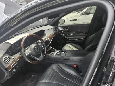 2020 Mercedes-Benz S 560 VIN: