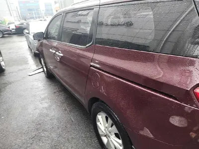 2017 Kia Carnival VIN: