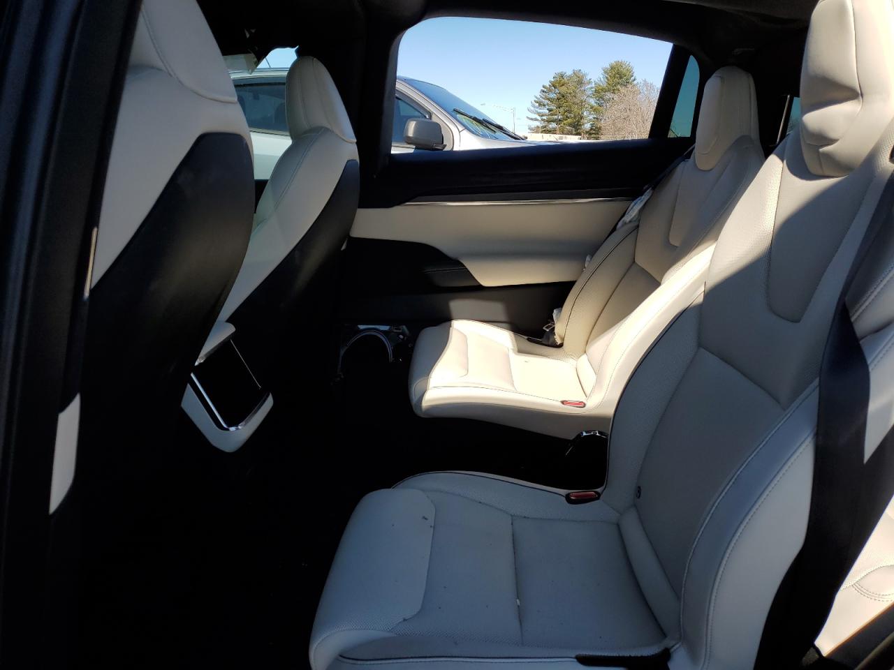 2022 TESLA MODEL X  VIN:7SAXCBE62NF359537