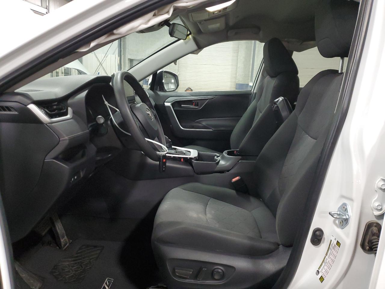 2023 TOYOTA RAV4 XLE VIN:2T3P1RFV0PW370535