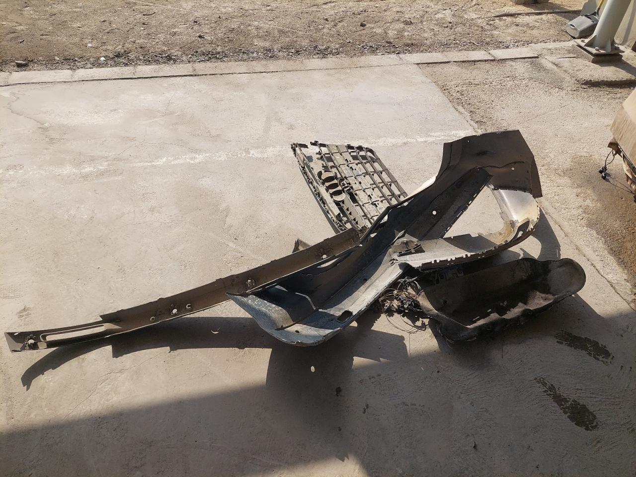 2014 AUDI A8 VIN:WAUR2BFD7EN******