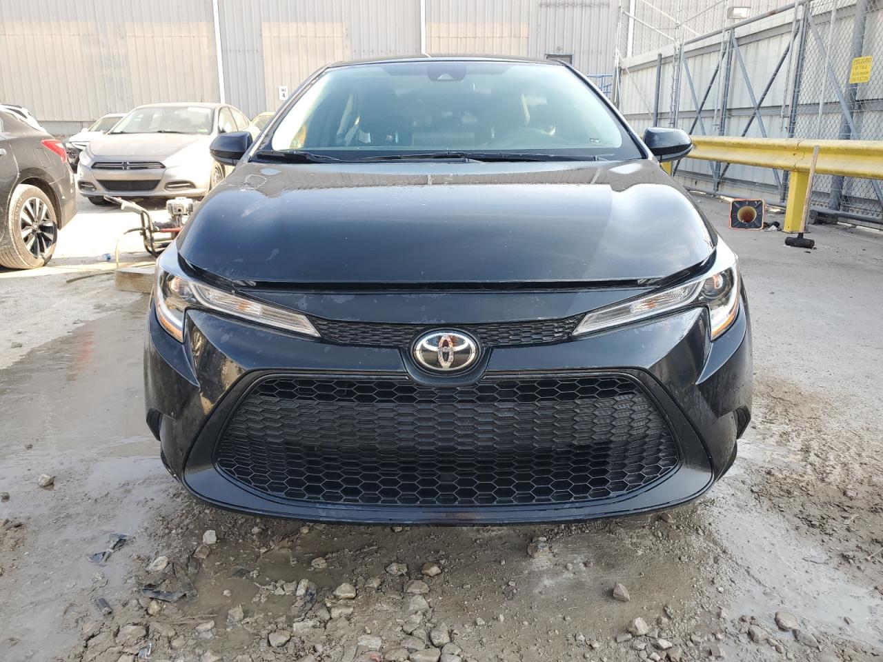 2022 TOYOTA COROLLA LE VIN:5YFEPMAEXNP303688