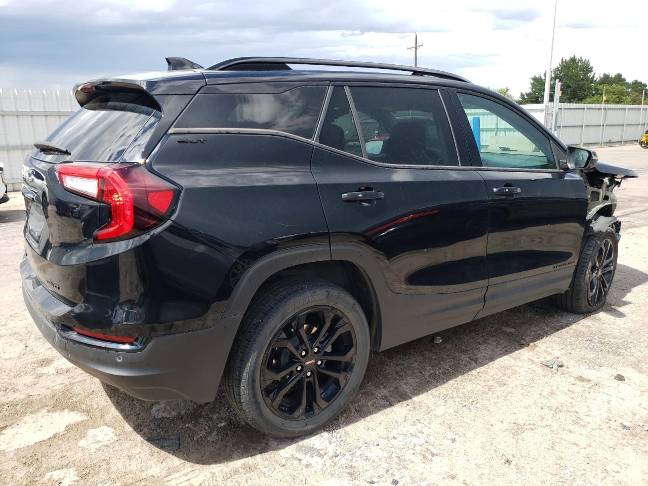 2022 GMC TERRAIN SLT VIN:3GKALVEV3NL272232