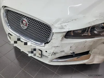 2014 Jaguar XF VIN: