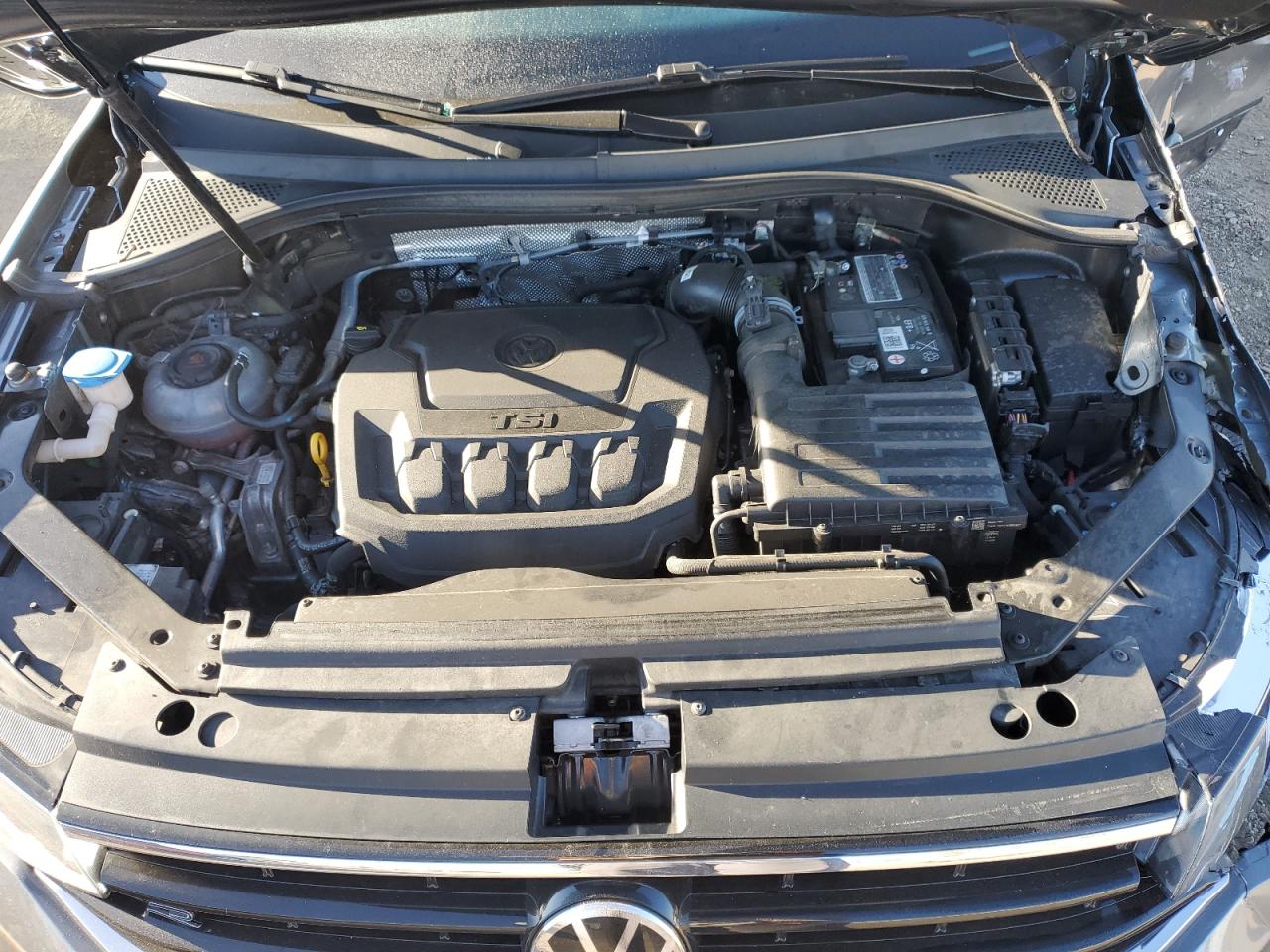 2022 VOLKSWAGEN TIGUAN SE R-LINE BLACK VIN:3VV8B7AX9NM101657