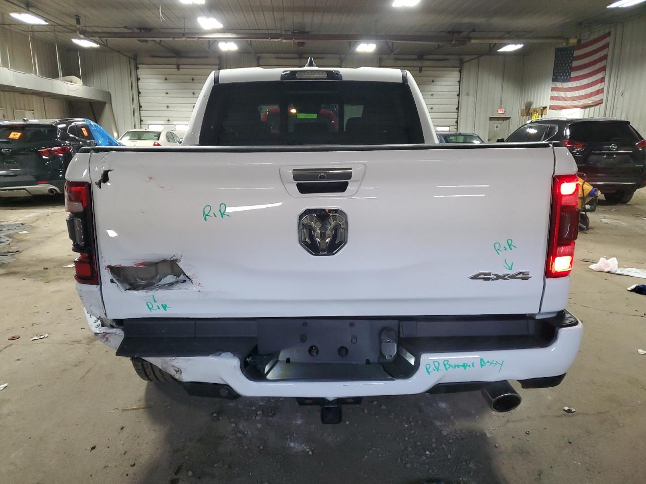 2022 RAM 1500 LIMITED VIN:1C6SRFHT4NN163915