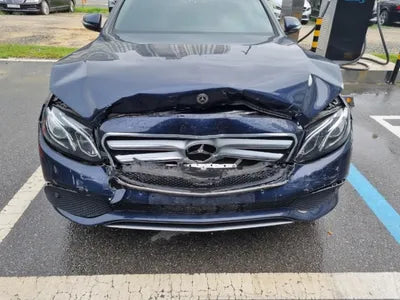 2018 Mercedes-Benz E 200 WDDZF4CB7JA403372 VIN:WDDZF4CB7JA403372