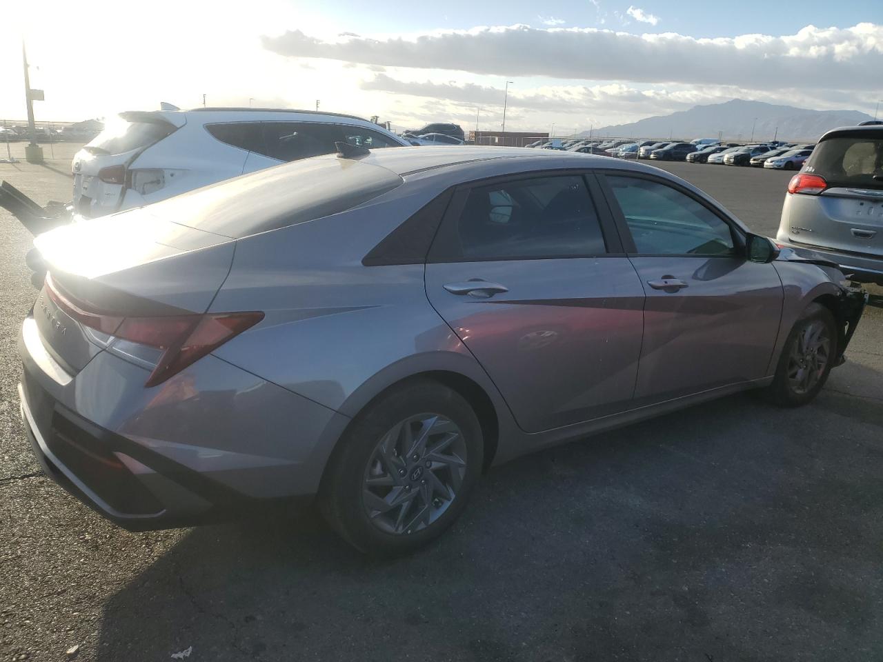 2024 HYUNDAI ELANTRA SEL VIN:KMHLM4DG9RU776595