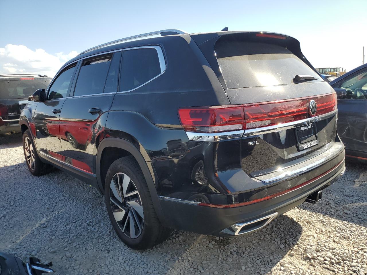 2024 VOLKSWAGEN ATLAS SEL VIN:1V2BR2CA7RC604802