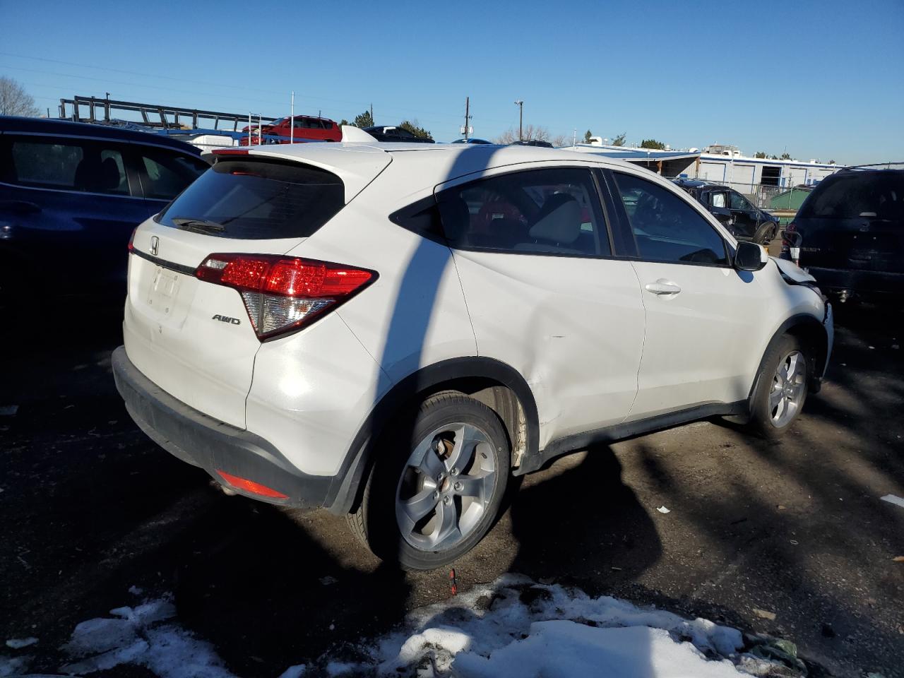 2022 HONDA HR-V LX VIN:3CZRU6H32NM741374