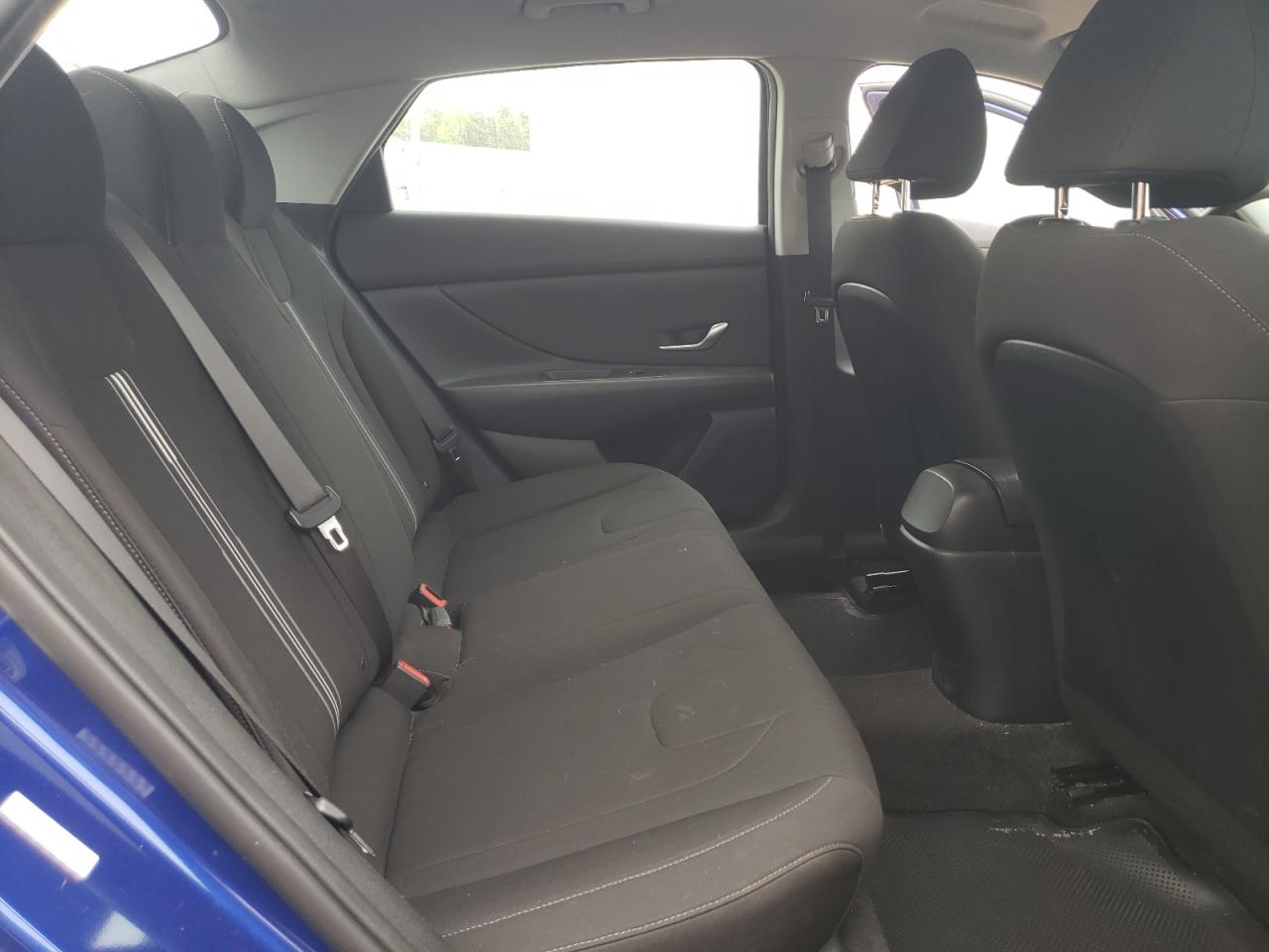 2022 HYUNDAI ELANTRA SEL VIN:KMHLM4AG4NU333561