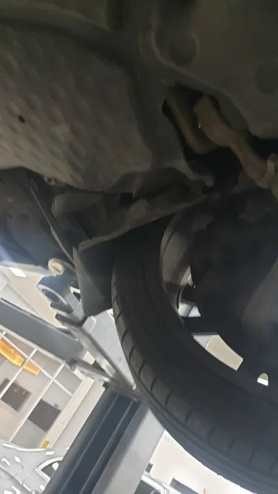 2015 Mercedes-Benz E 220 WDDHF0AB1FB160084 VIN:WDDHF0AB1FB160084