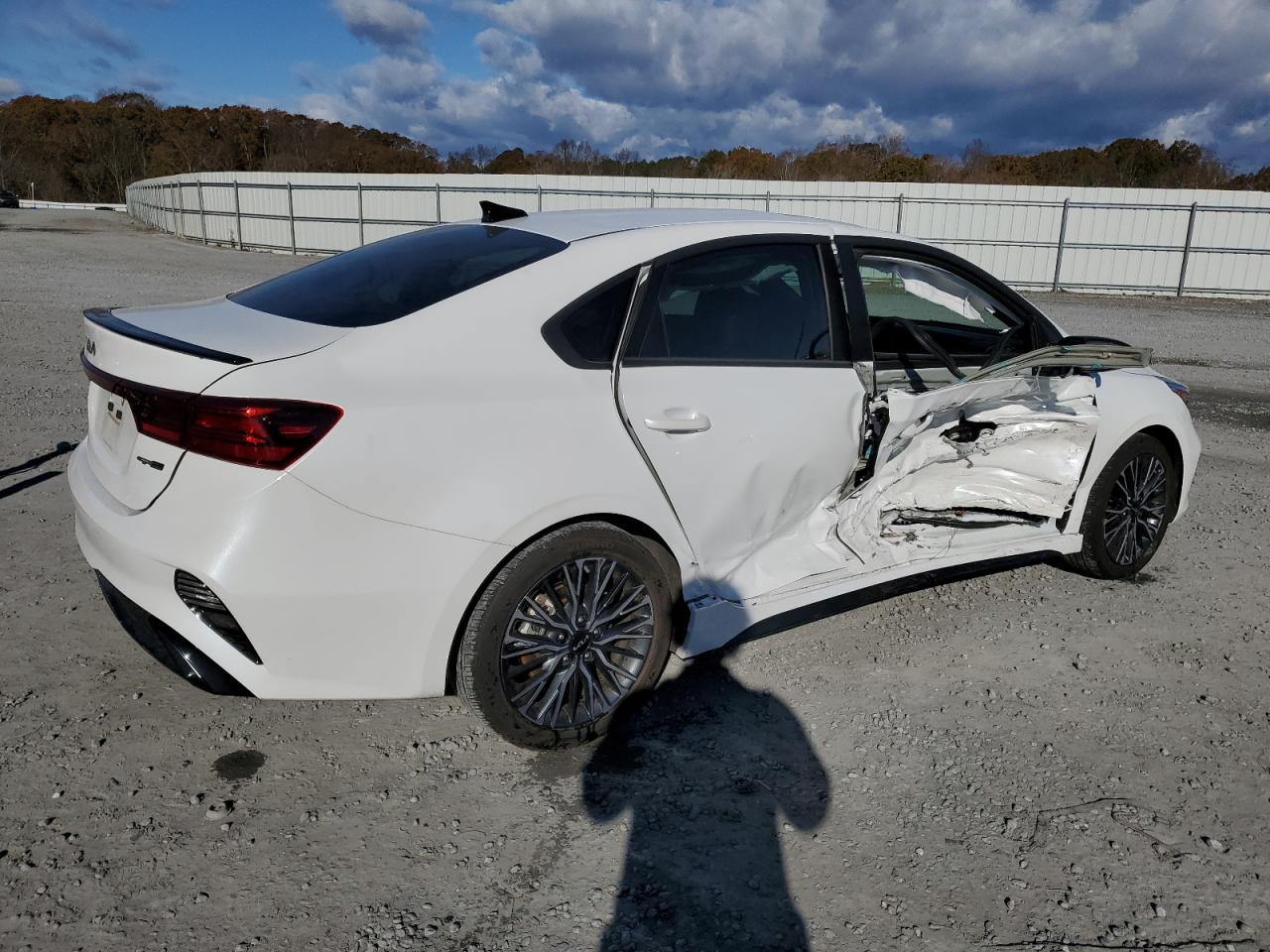 2024 KIA FORTE GT LINE VIN:3KPF54ADXRE699131