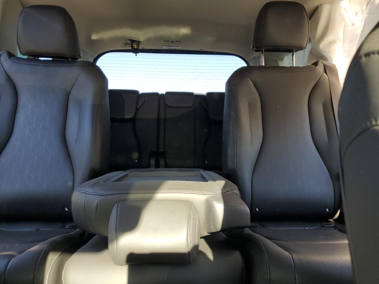 2022 KIA CARNIVAL EX VIN:KNDNC5H30N6092823